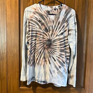 Tie-dyed with blue pink gray long sleeve